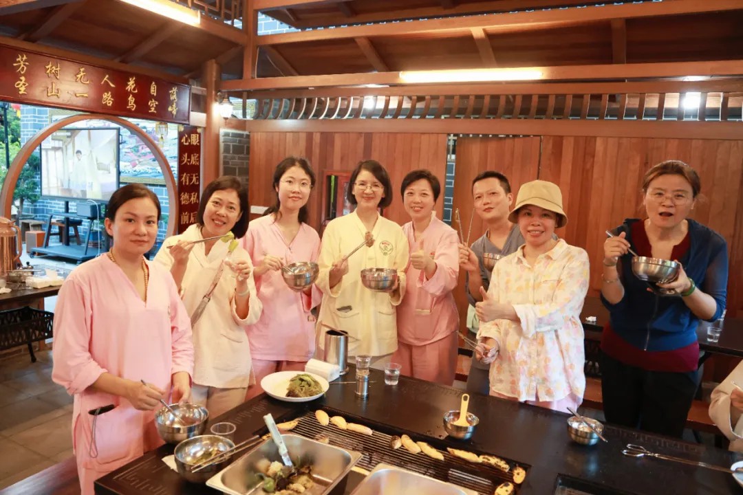 1729414251762183.jpg 1729414251762183.jpg