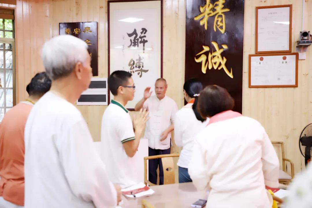 1731815059438521.jpg 1629863950509118.jpg