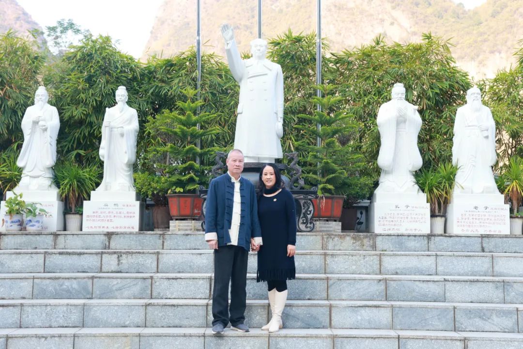 1745202582838431.jpg 1745202582838431.jpg