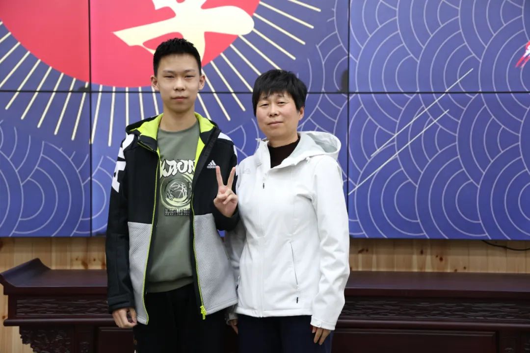 1747361929563716.jpg 1747361929563716.jpg