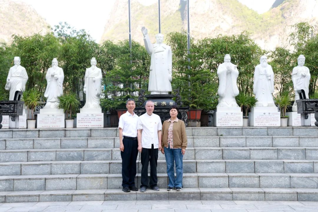 1749521020765793.jpg 1749521020765793.jpg