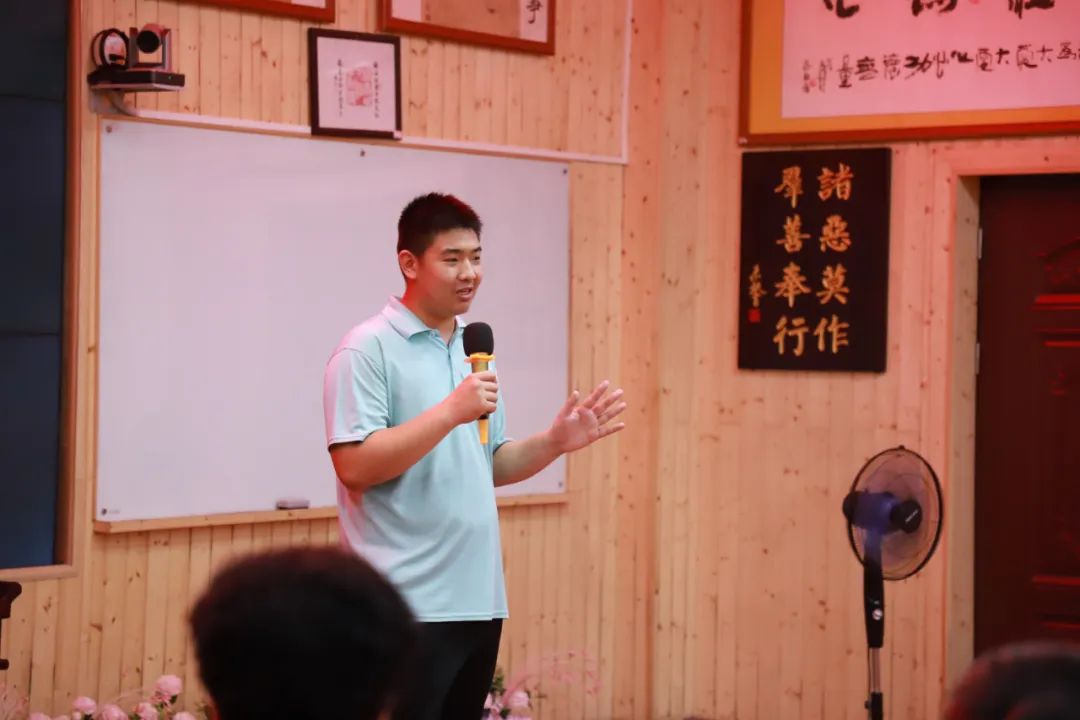 1753780409536132.jpg 1753780409536132.jpg