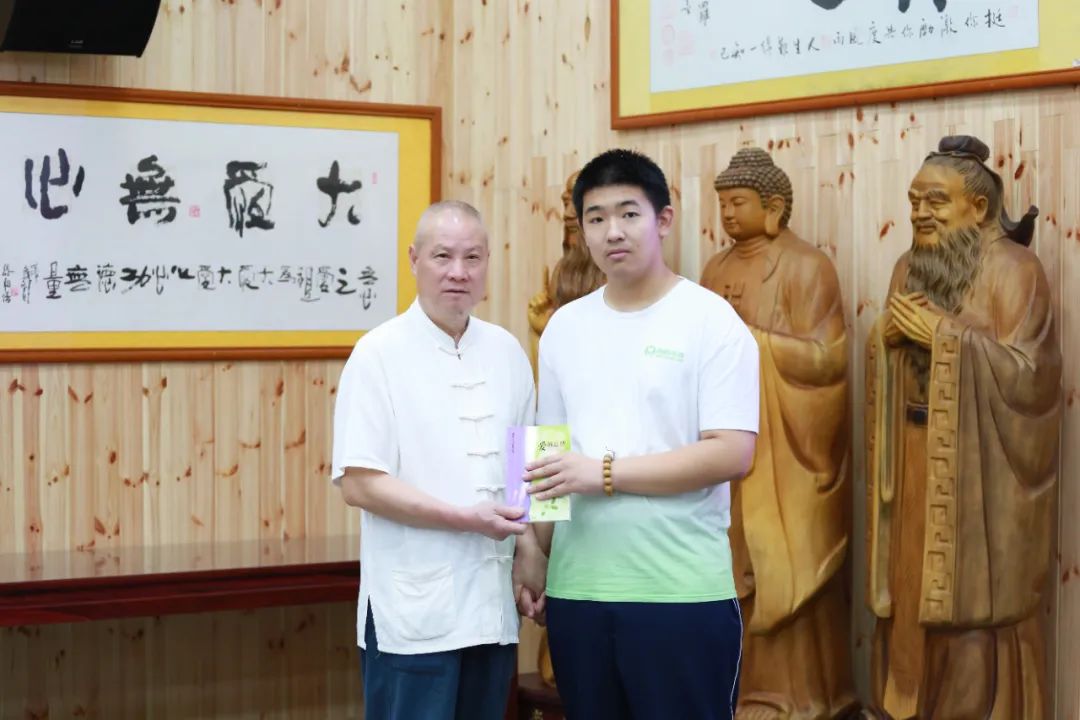 1755822845994292.jpg 1755822845994292.jpg