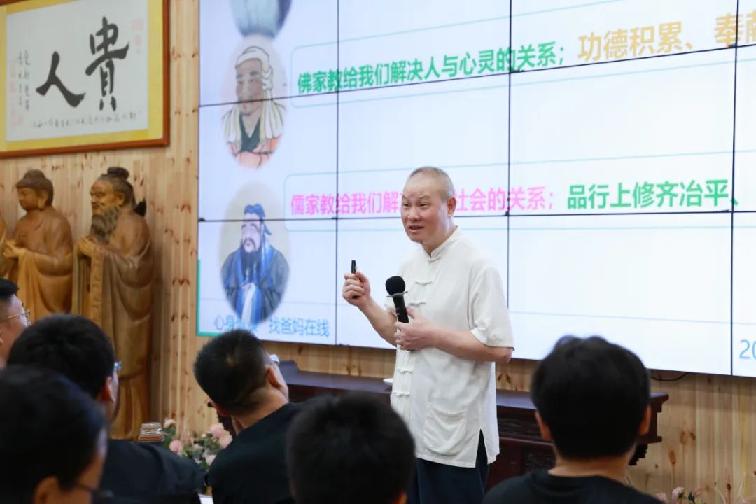 1756544560967698.jpg 1756544560967698.jpg